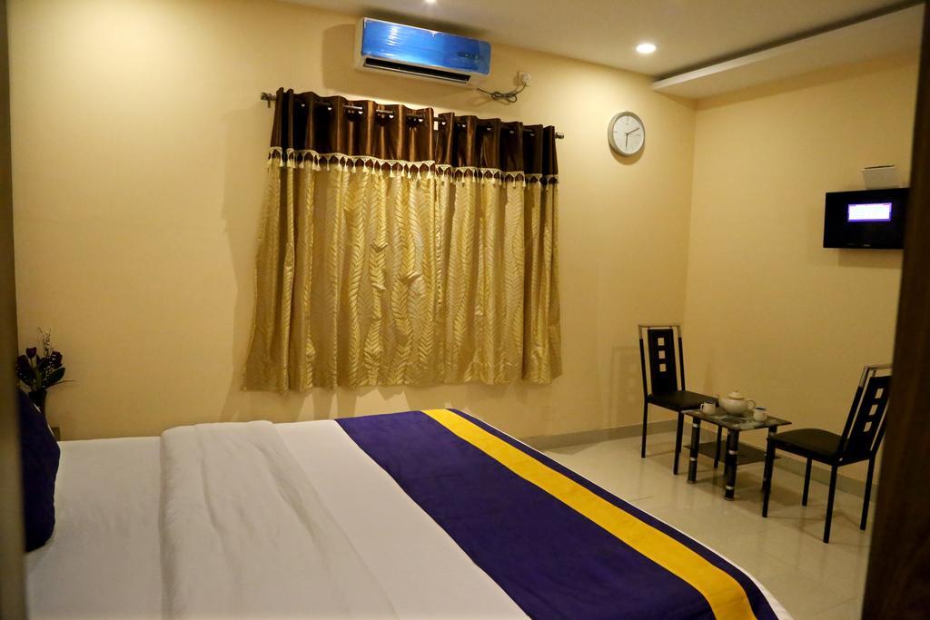 Oyo 460 Hotel Ivory Residency Calcutta Exteriör bild
