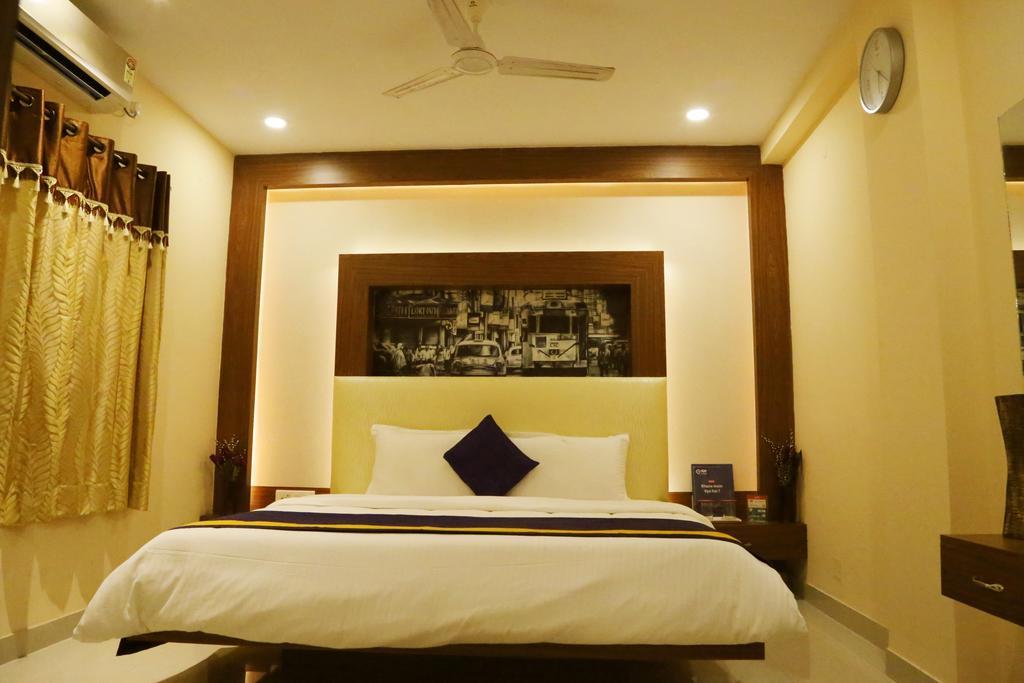 Oyo 460 Hotel Ivory Residency Calcutta Exteriör bild