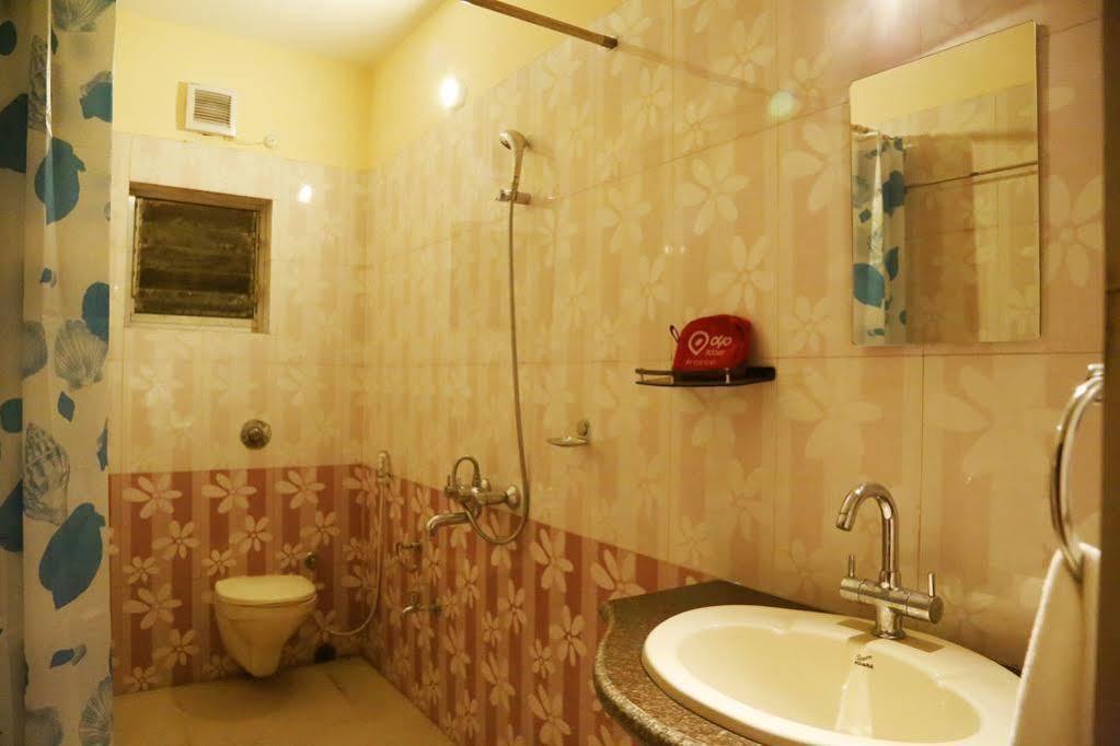 Oyo 460 Hotel Ivory Residency Calcutta Exteriör bild