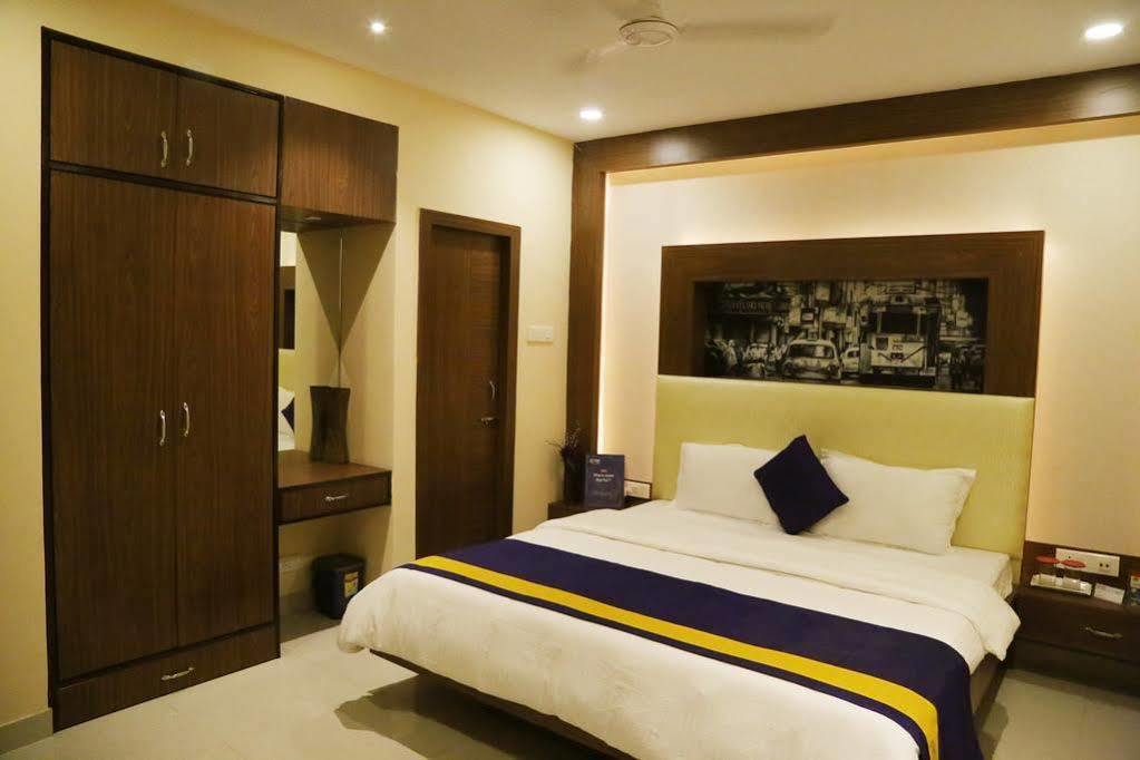Oyo 460 Hotel Ivory Residency Calcutta Exteriör bild