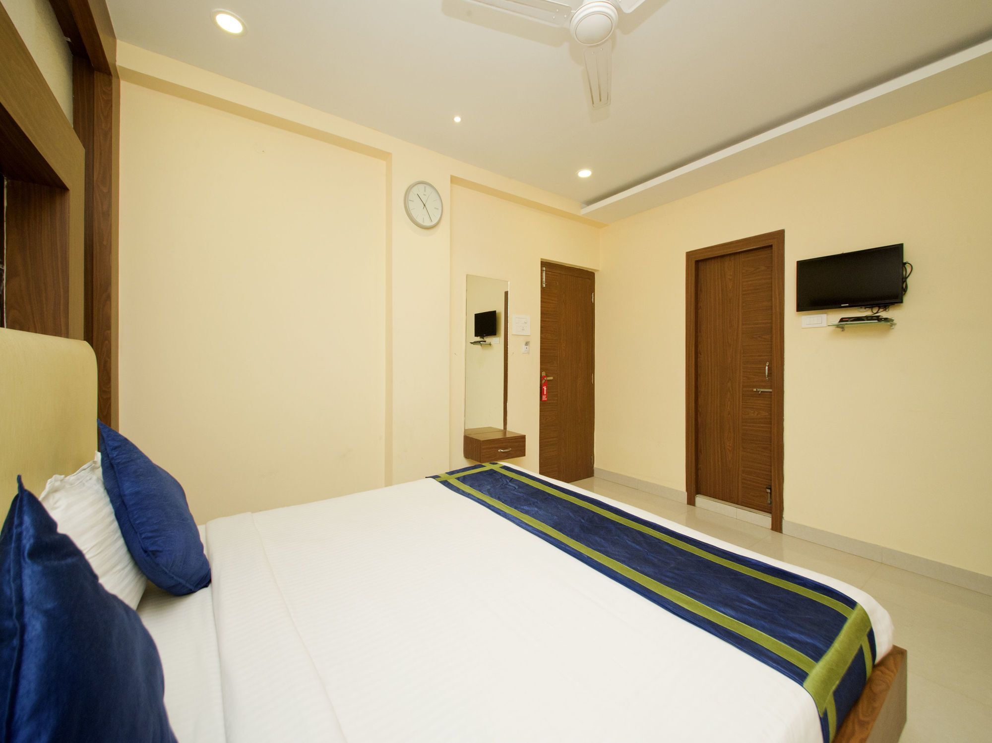 Oyo 460 Hotel Ivory Residency Calcutta Exteriör bild